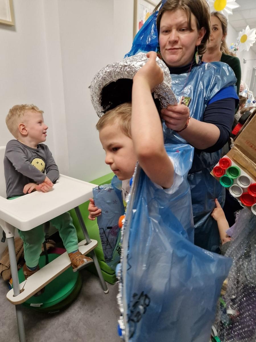 Zdjęcie w galerii na portalu naszraciborz.pl: Śmieciomoda wiosna 2024 wiadomości z regionu