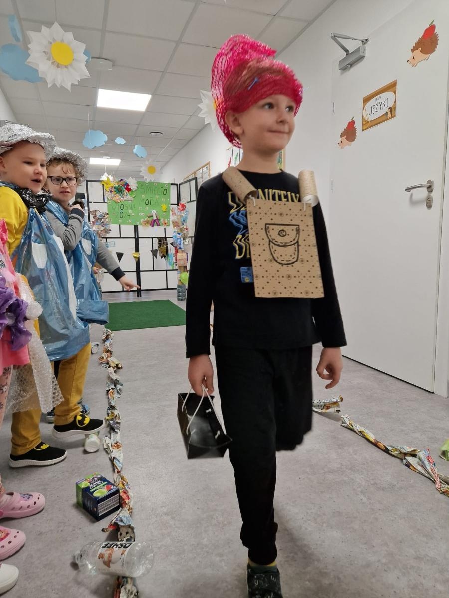 Zdjęcie w galerii na portalu naszraciborz.pl: Śmieciomoda wiosna 2024 wiadomości z regionu