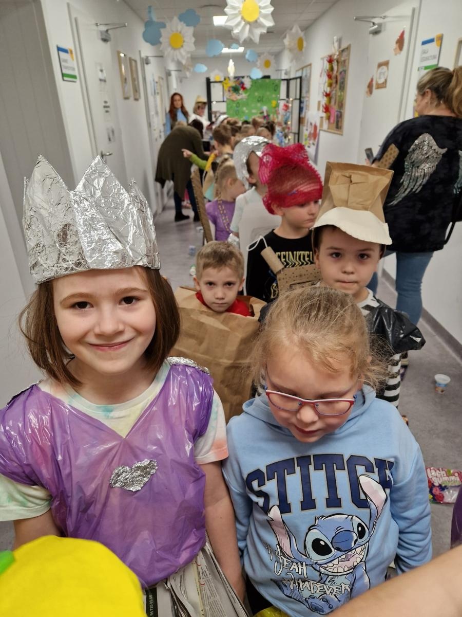 Zdjęcie w galerii na portalu naszraciborz.pl: Śmieciomoda wiosna 2024 wiadomości z regionu