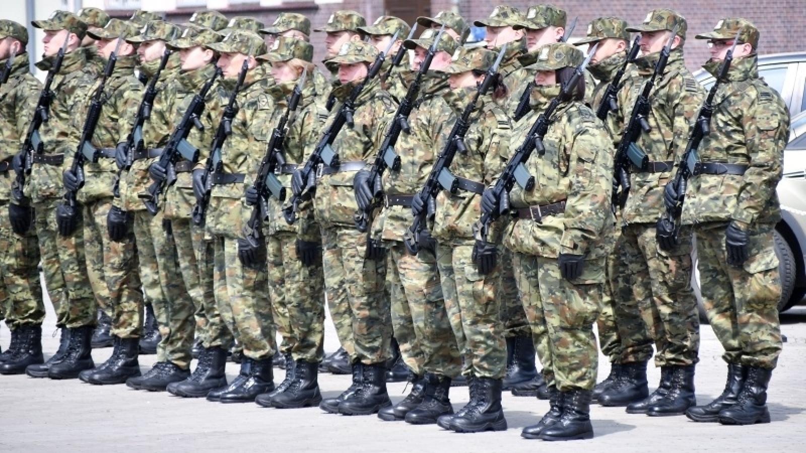 Zdjęcie w galerii na portalu naszraciborz.pl: Uroczysta zbiórka w Śląskim Oddziale Straży Granicznej wiadomości z regionu