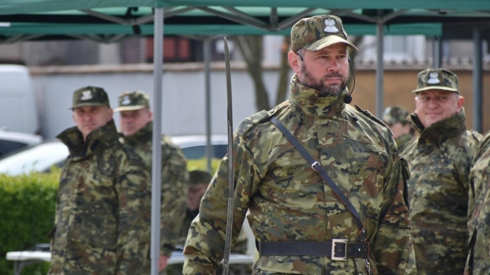 Zdjęcie w galerii na portalu naszraciborz.pl: Uroczysta zbiórka w Śląskim Oddziale Straży Granicznej wiadomości z regionu