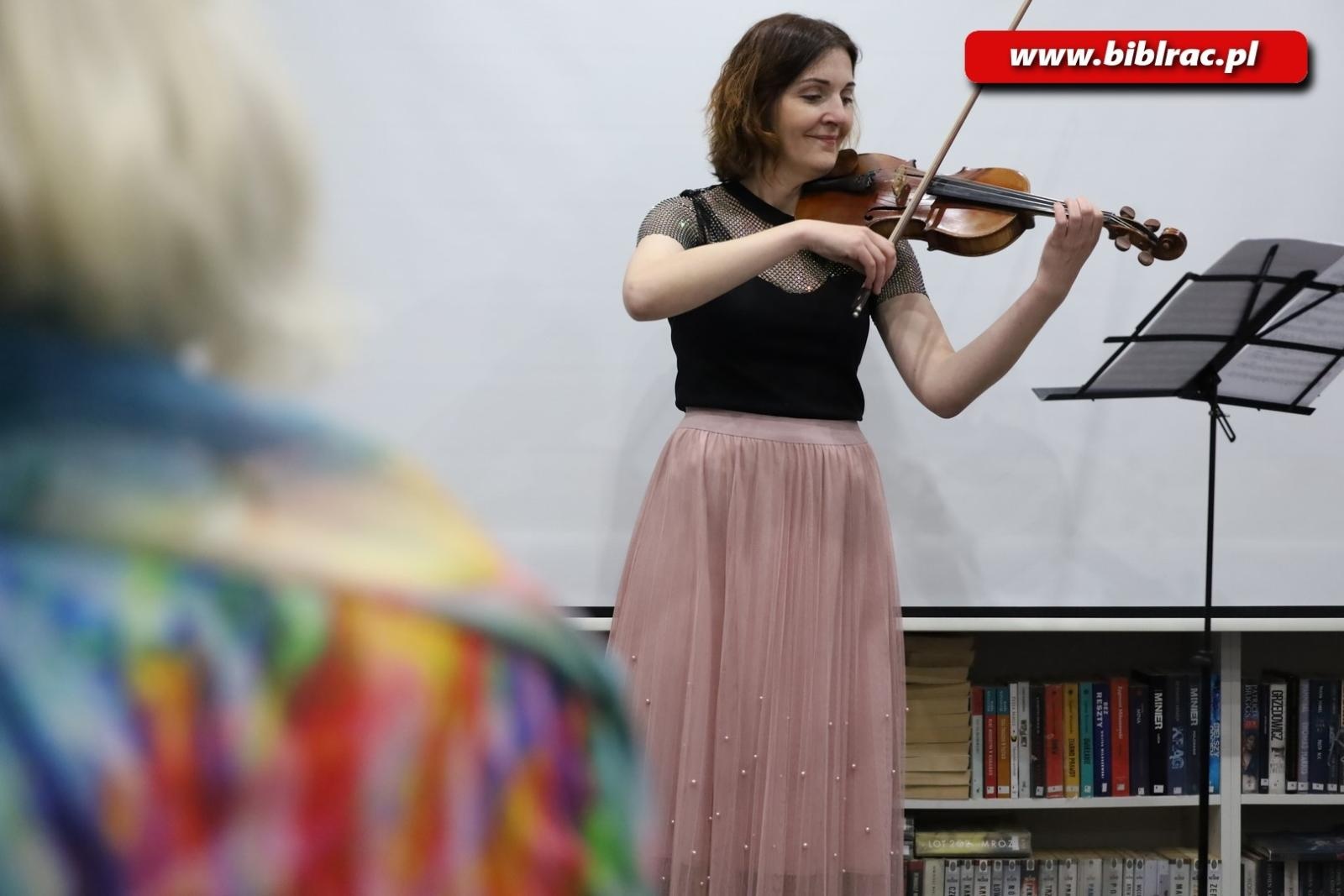 Zdjęcie w galerii na portalu naszraciborz.pl: 10 lat Klubu Przyjaciół Biblioteki na Ostrogu wiadomości z regionu