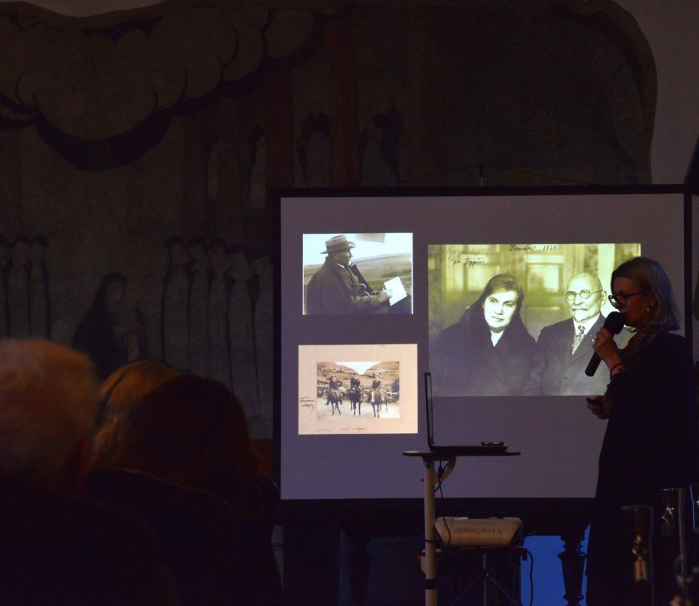 Zdjęcie w galerii na portalu naszraciborz.pl: Spotkanie z zabytkami. Tematem twórczość Wyczółkowskiego wiadomości z regionu