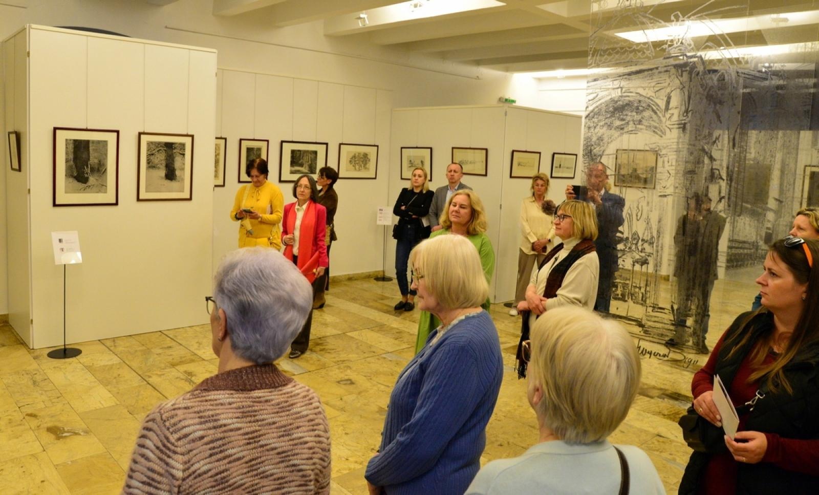 Zdjęcie w galerii na portalu naszraciborz.pl: Spotkanie z zabytkami. Tematem twórczość Wyczółkowskiego wiadomości z regionu