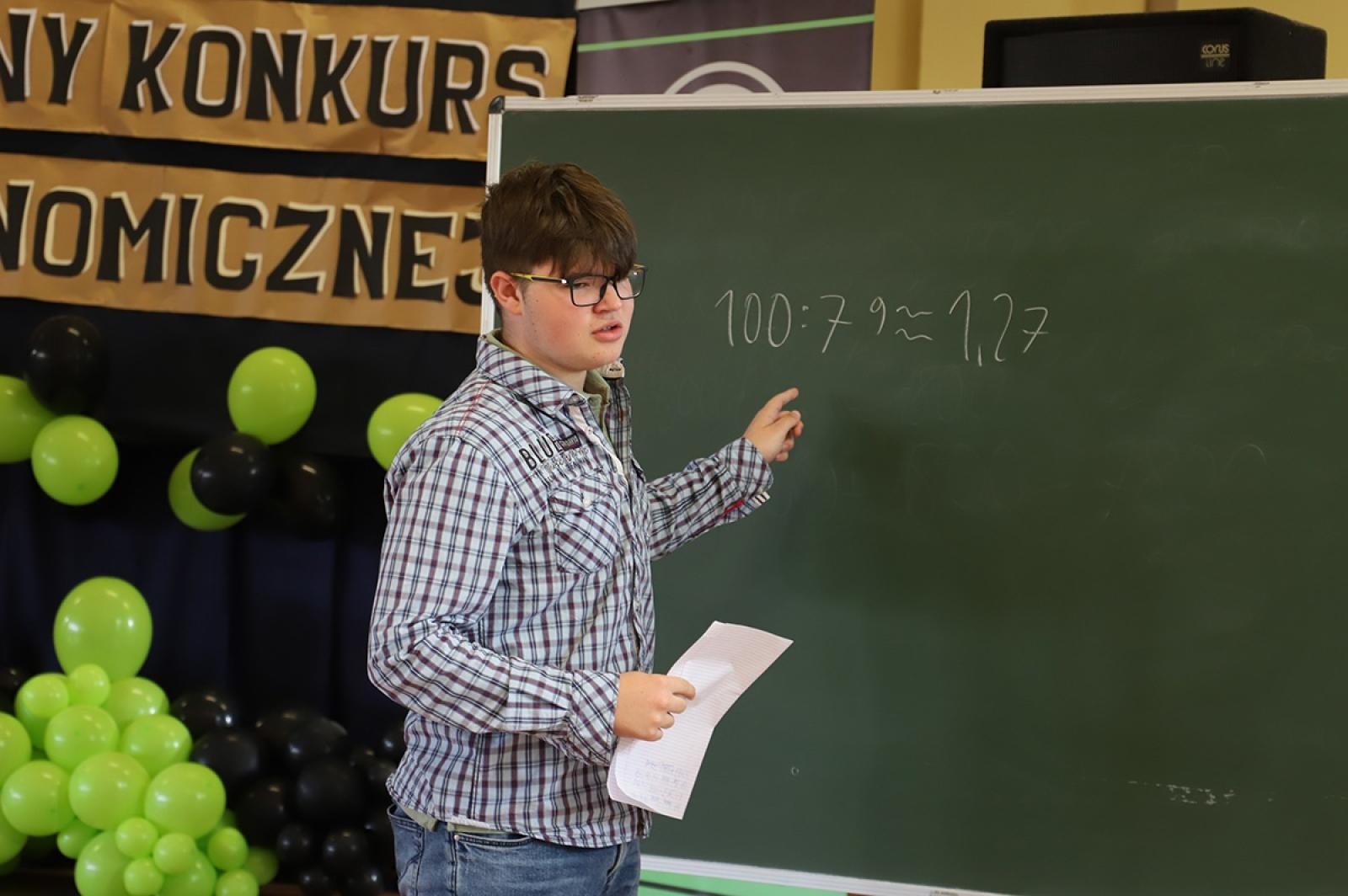 Zdjęcie w galerii na portalu naszraciborz.pl: W Ekonomiku sprawdzili wiedzę ósmoklasistów o przedsiębiorczości wiadomości z regionu