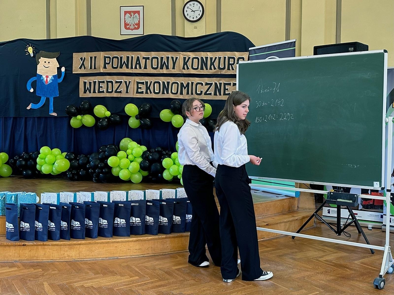 Zdjęcie w galerii na portalu naszraciborz.pl: W Ekonomiku sprawdzili wiedzę ósmoklasistów o przedsiębiorczości wiadomości z regionu