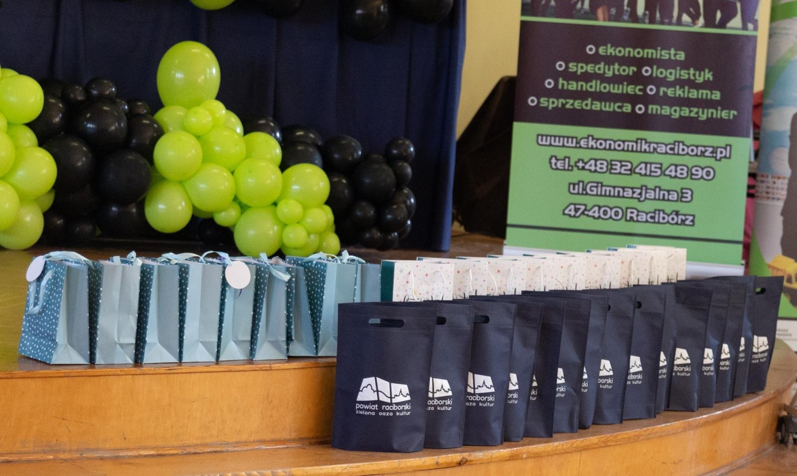 Zdjęcie w galerii na portalu naszraciborz.pl: W Ekonomiku sprawdzili wiedzę ósmoklasistów o przedsiębiorczości wiadomości z regionu