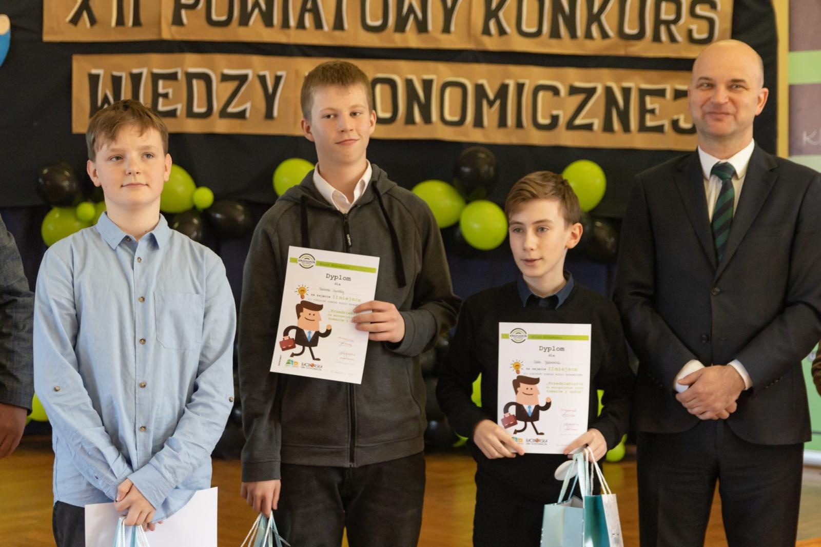 Zdjęcie w galerii na portalu naszraciborz.pl: W Ekonomiku sprawdzili wiedzę ósmoklasistów o przedsiębiorczości wiadomości z regionu