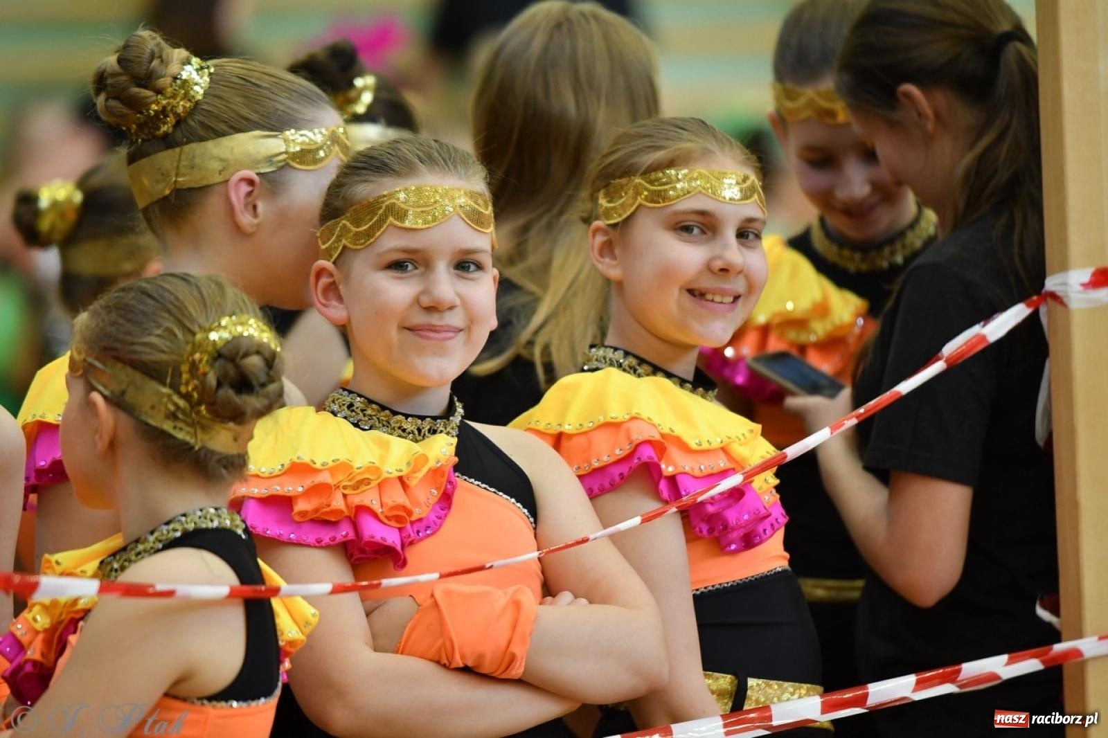 Zdjęcie w galerii na portalu naszraciborz.pl: Racibórz gości Mistrzostwa Okręgu Mażoretek Polski Południowo-Zachodniej [FOTO] wiadomości z regionu