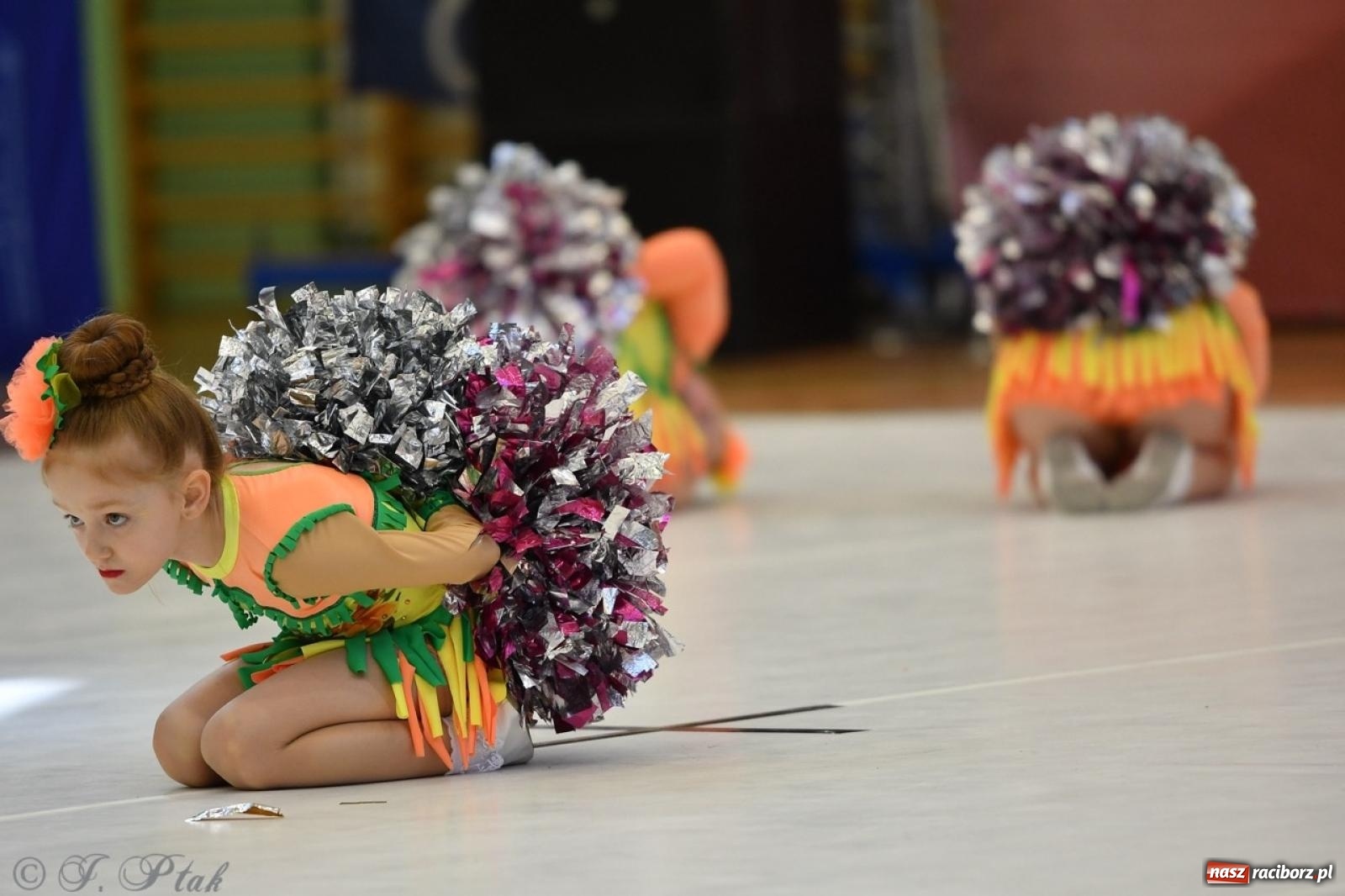 Zdjęcie w galerii na portalu naszraciborz.pl: Racibórz gości Mistrzostwa Okręgu Mażoretek Polski Południowo-Zachodniej [FOTO] wiadomości z regionu