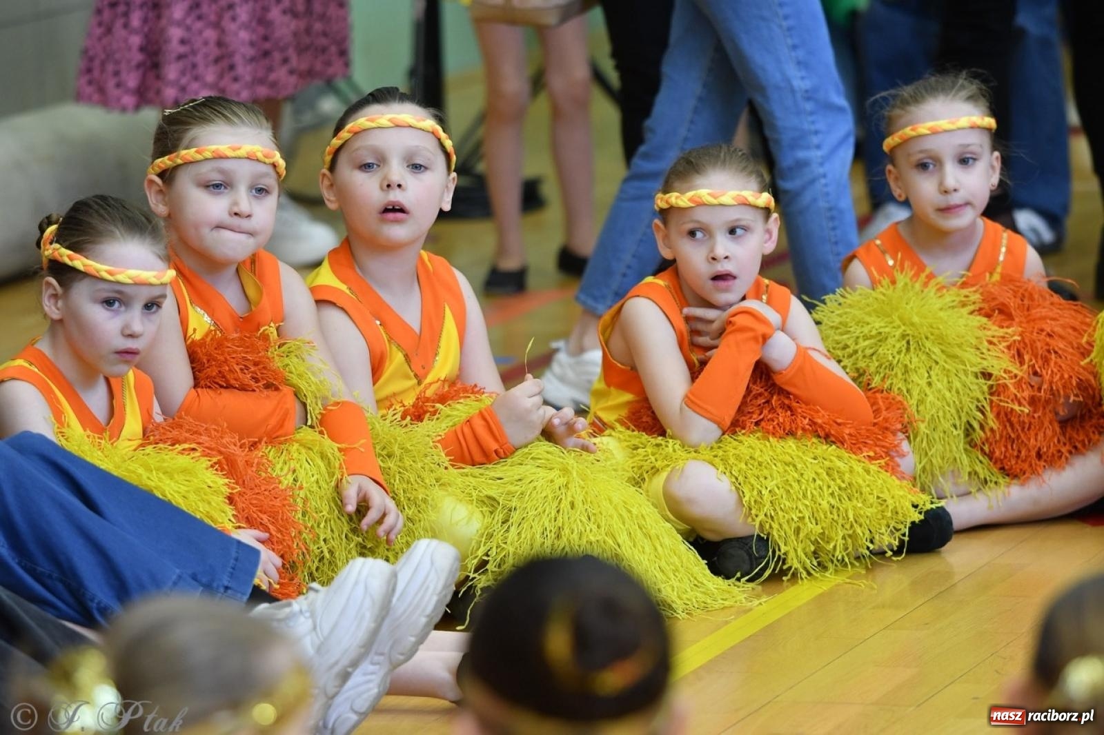 Zdjęcie w galerii na portalu naszraciborz.pl: Racibórz gości Mistrzostwa Okręgu Mażoretek Polski Południowo-Zachodniej [FOTO] wiadomości z regionu