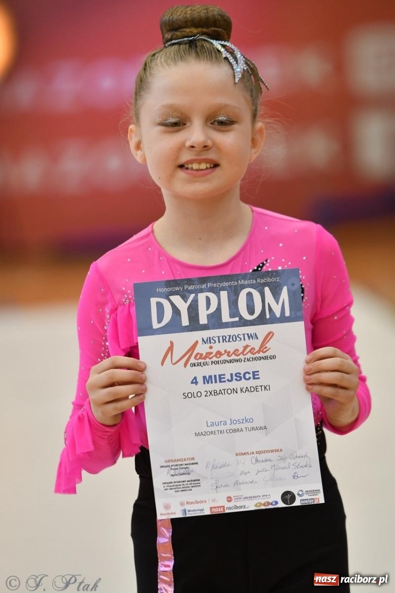 Zdjęcie w galerii na portalu naszraciborz.pl: Racibórz gości Mistrzostwa Okręgu Mażoretek Polski Południowo-Zachodniej [FOTO] wiadomości z regionu