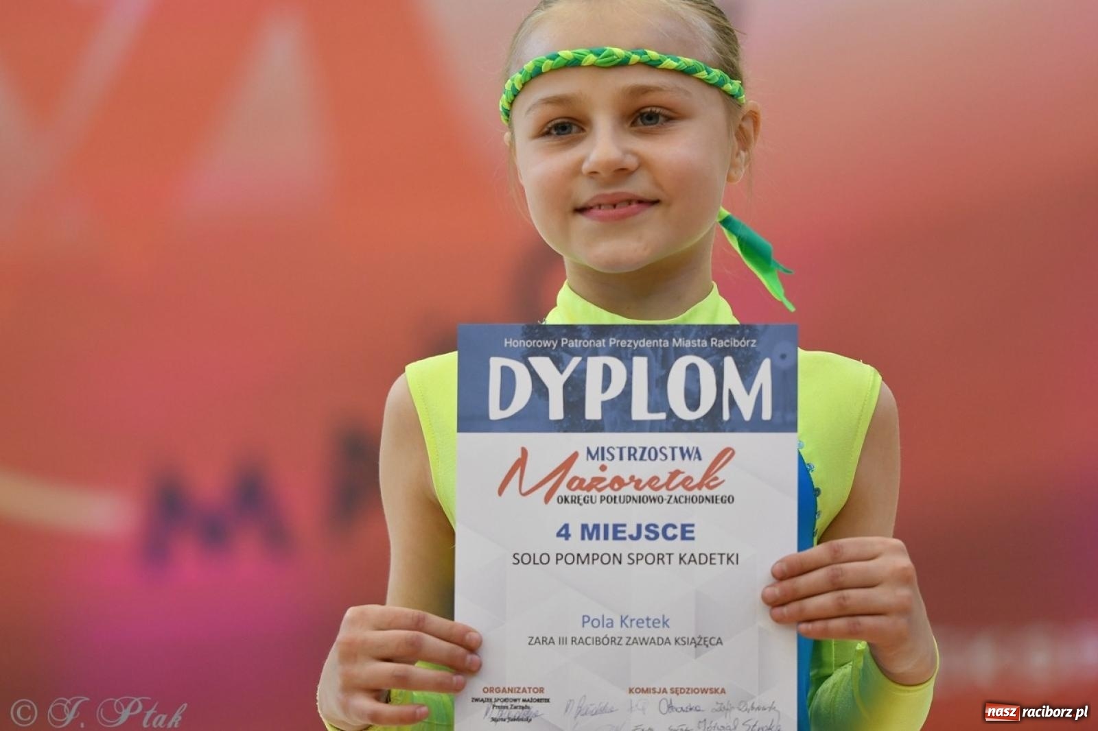 Zdjęcie w galerii na portalu naszraciborz.pl: Racibórz gości Mistrzostwa Okręgu Mażoretek Polski Południowo-Zachodniej [FOTO] wiadomości z regionu