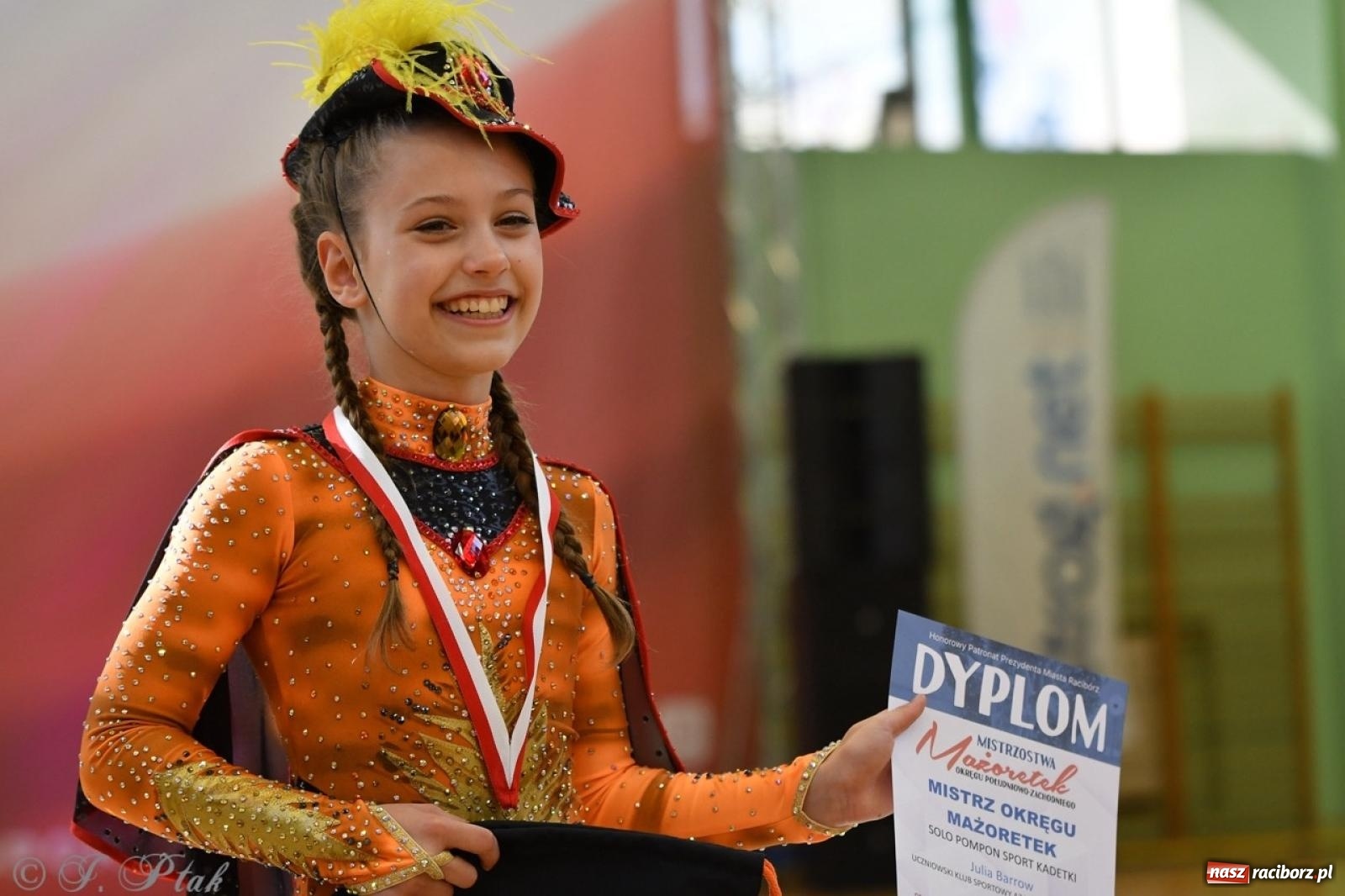 Zdjęcie w galerii na portalu naszraciborz.pl: Racibórz gości Mistrzostwa Okręgu Mażoretek Polski Południowo-Zachodniej [FOTO] wiadomości z regionu