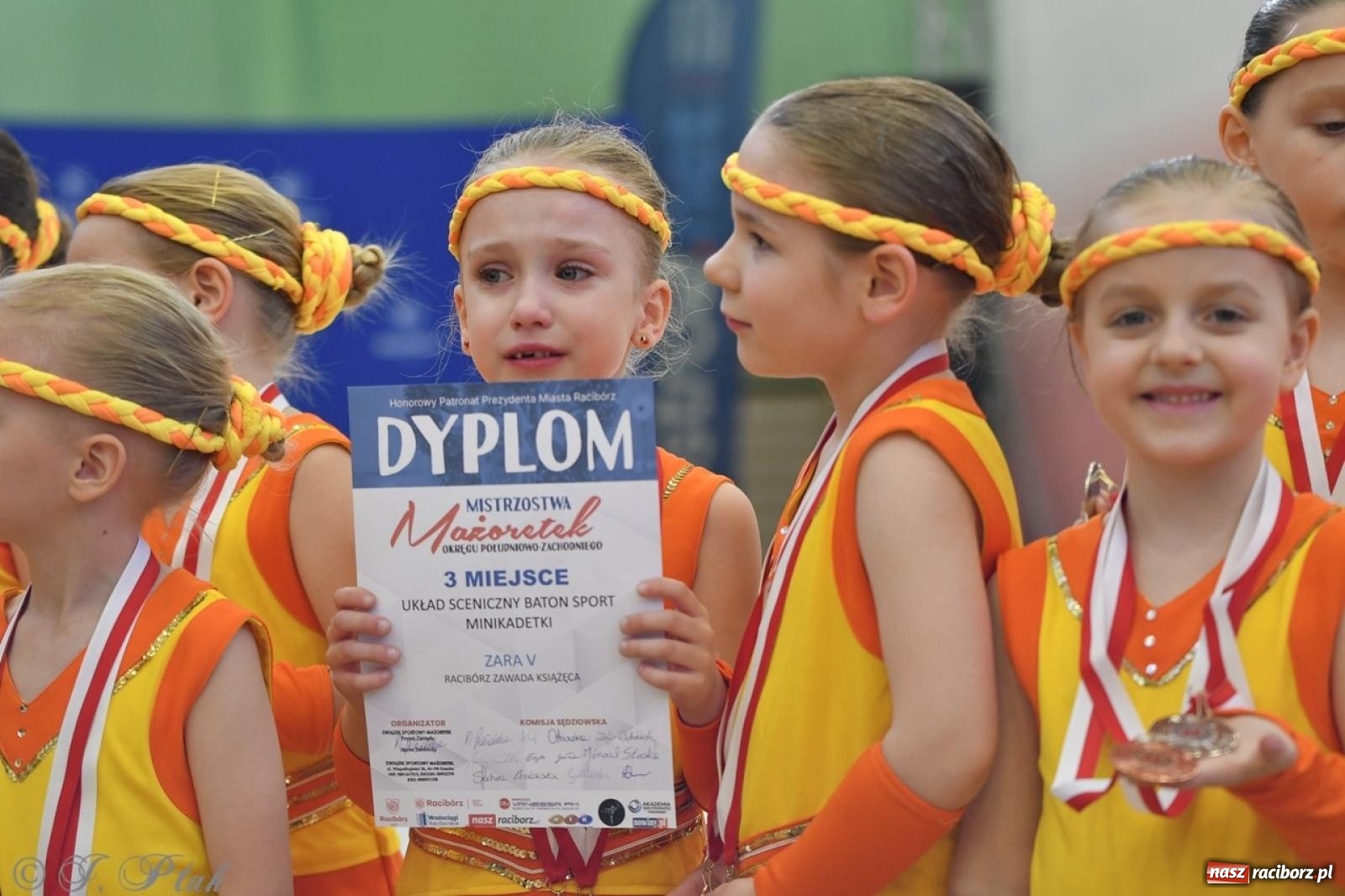 Zdjęcie w galerii na portalu naszraciborz.pl: Racibórz gości Mistrzostwa Okręgu Mażoretek Polski Południowo-Zachodniej [FOTO] wiadomości z regionu