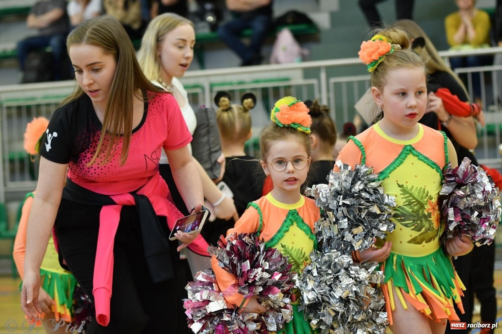 Zdjęcie w galerii na portalu naszraciborz.pl: Racibórz gości Mistrzostwa Okręgu Mażoretek Polski Południowo-Zachodniej [FOTO] wiadomości z regionu