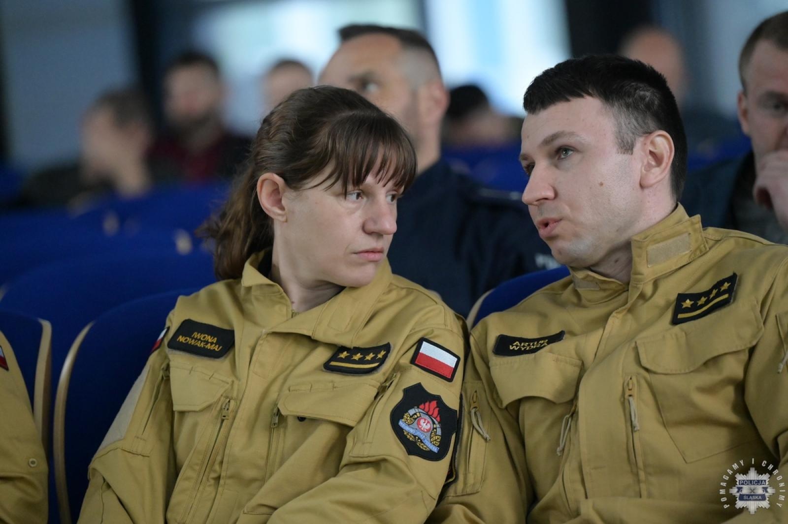 Zdjęcie w galerii na portalu naszraciborz.pl: Policjanci i strażacy szkolili się w przeciwdziałaniu zagrożeniom CBRNE wiadomości z regionu