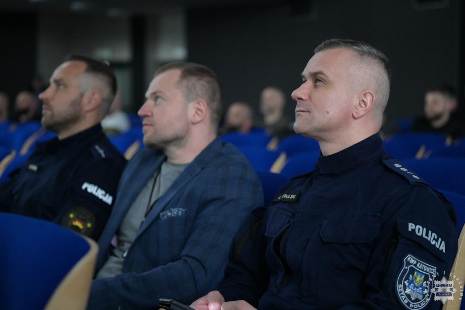 Zdjęcie w galerii na portalu naszraciborz.pl: Policjanci i strażacy szkolili się w przeciwdziałaniu zagrożeniom CBRNE wiadomości z regionu