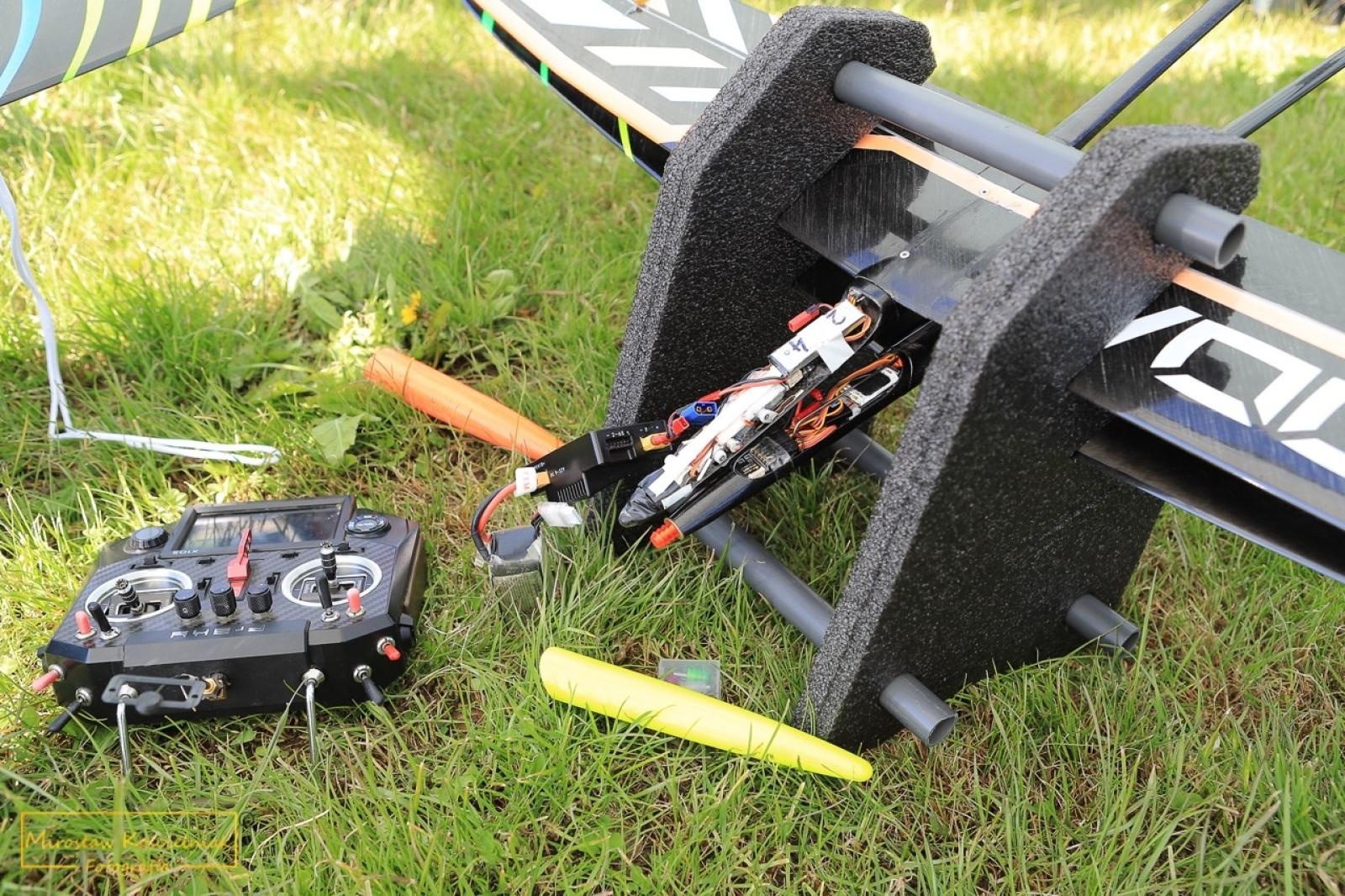 Zdjęcie w galerii na portalu naszraciborz.pl: Modelarze rywalizują dziś na Płoni [FOTO] wiadomości z regionu