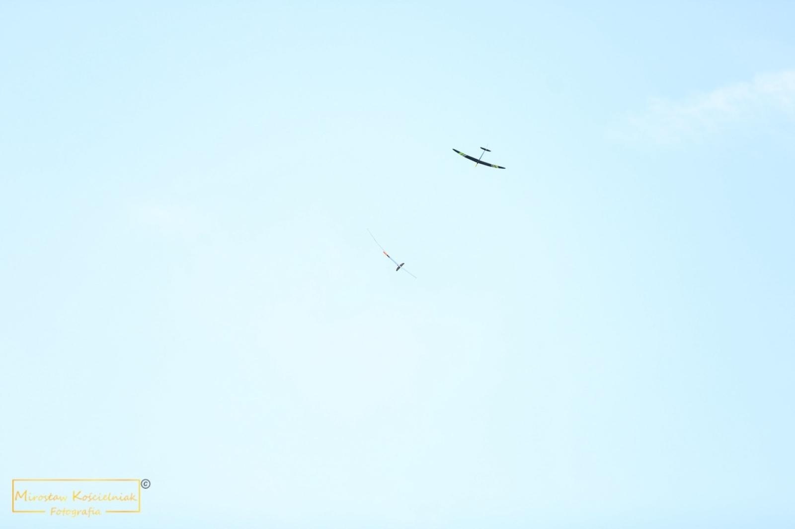 Zdjęcie w galerii na portalu naszraciborz.pl: Modelarze rywalizują dziś na Płoni [FOTO] wiadomości z regionu