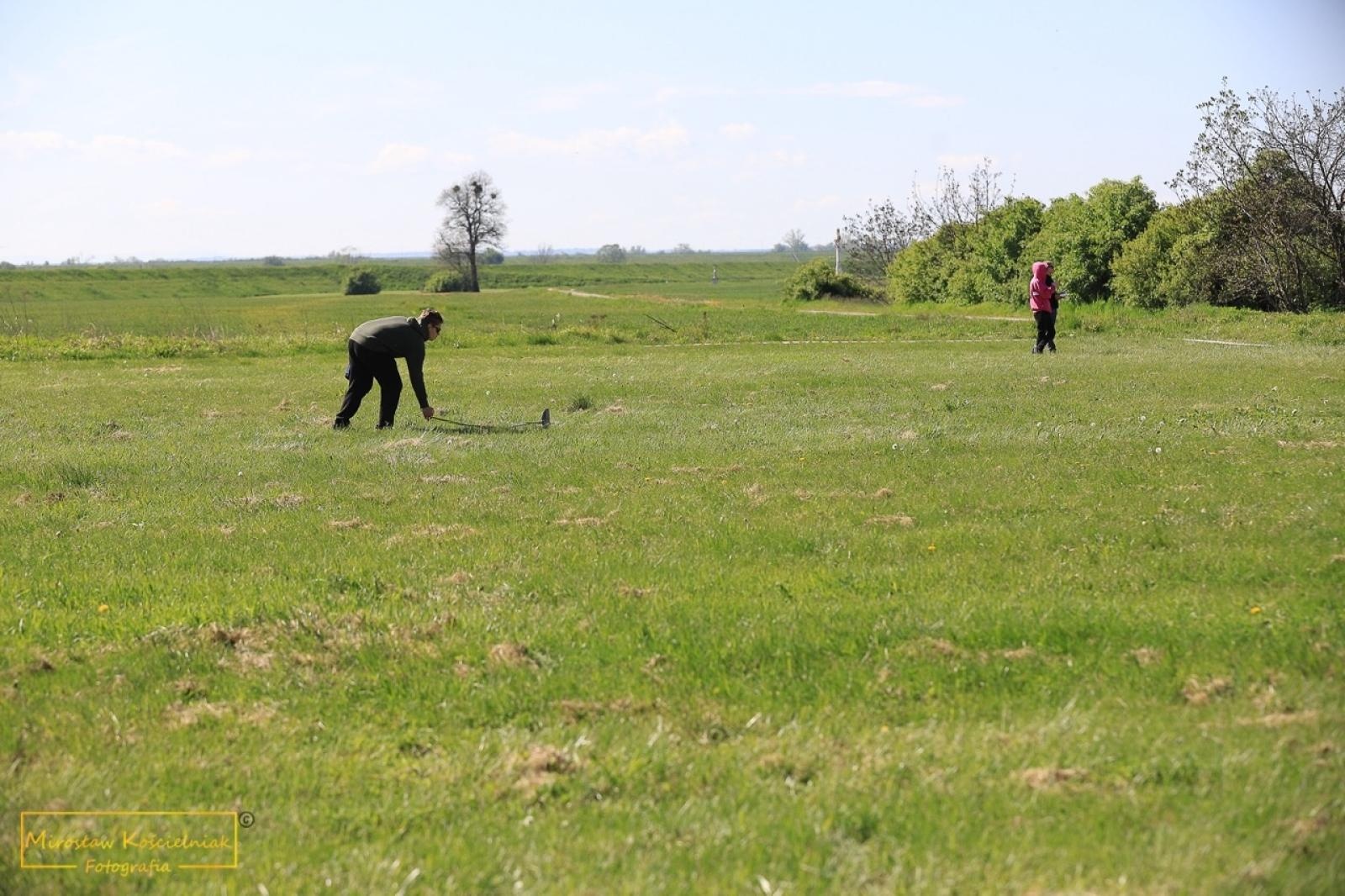 Zdjęcie w galerii na portalu naszraciborz.pl: Modelarze rywalizują dziś na Płoni [FOTO] wiadomości z regionu