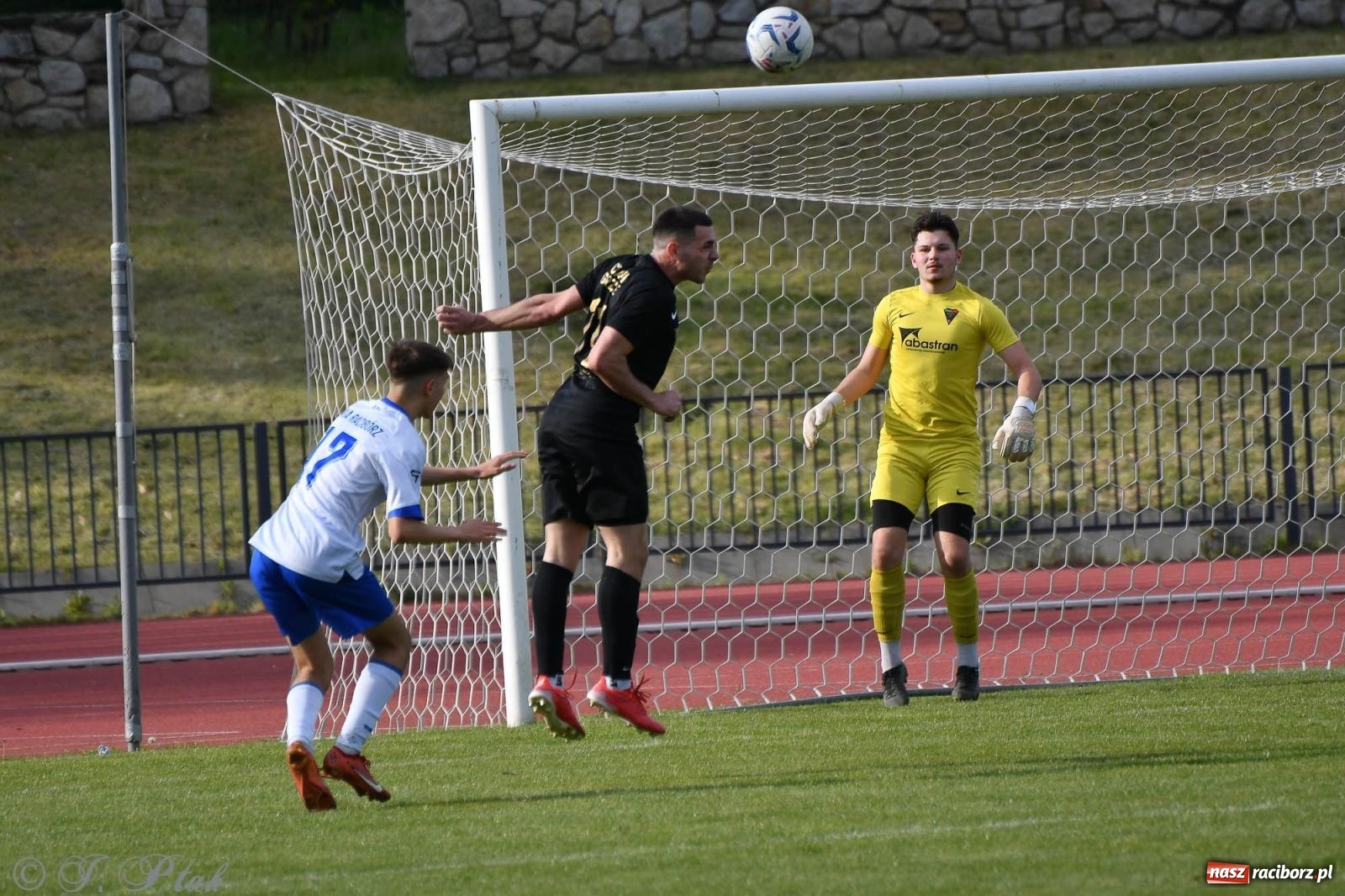 Zdjęcie w galerii na portalu naszraciborz.pl: Unia Racibórz z kolejnym zwycięstwem [FOTO] wiadomości z regionu