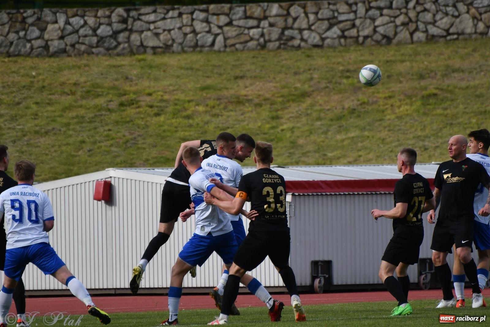 Zdjęcie w galerii na portalu naszraciborz.pl: Unia Racibórz z kolejnym zwycięstwem [FOTO] wiadomości z regionu