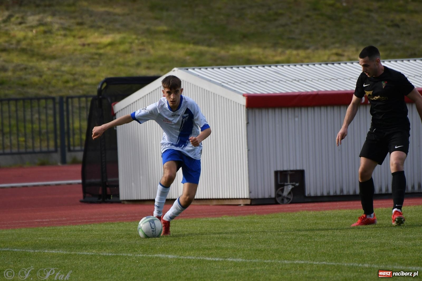 Zdjęcie w galerii na portalu naszraciborz.pl: Unia Racibórz z kolejnym zwycięstwem [FOTO] wiadomości z regionu