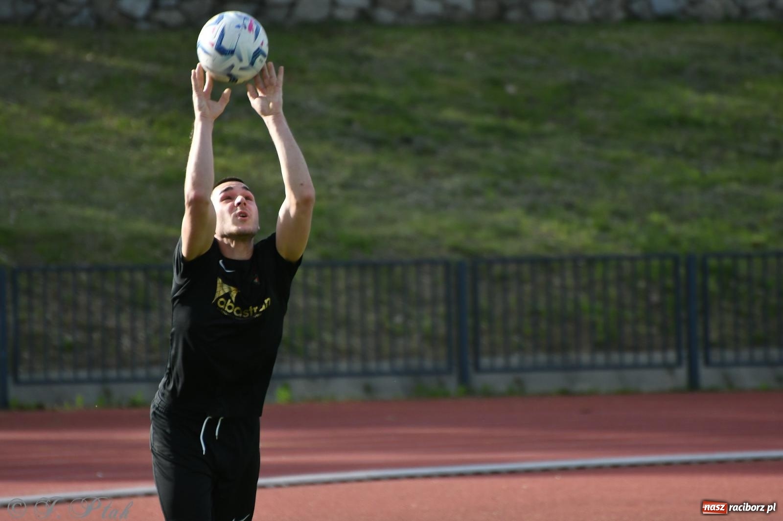 Zdjęcie w galerii na portalu naszraciborz.pl: Unia Racibórz z kolejnym zwycięstwem [FOTO] wiadomości z regionu