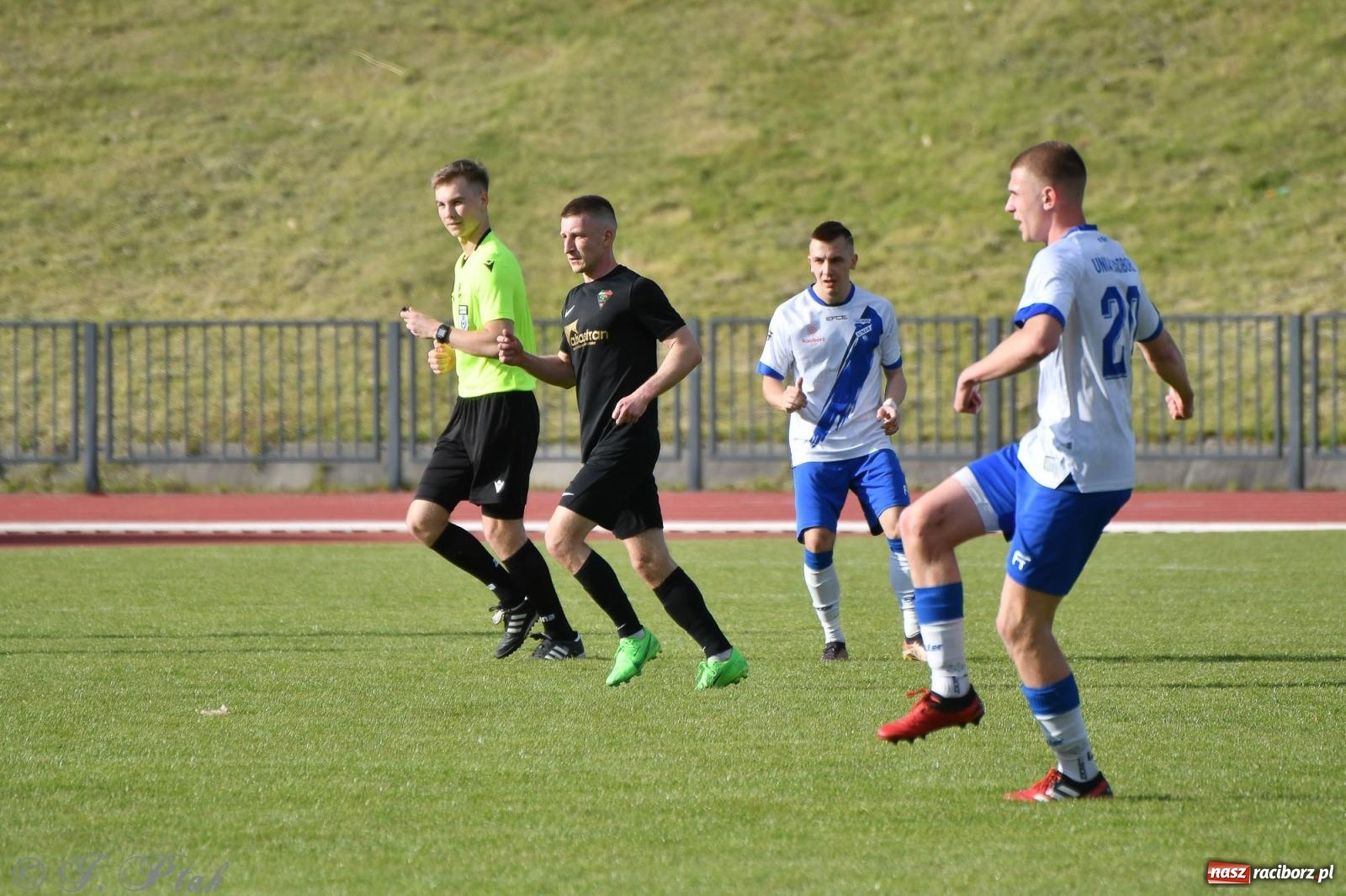 Zdjęcie w galerii na portalu naszraciborz.pl: Unia Racibórz z kolejnym zwycięstwem [FOTO] wiadomości z regionu
