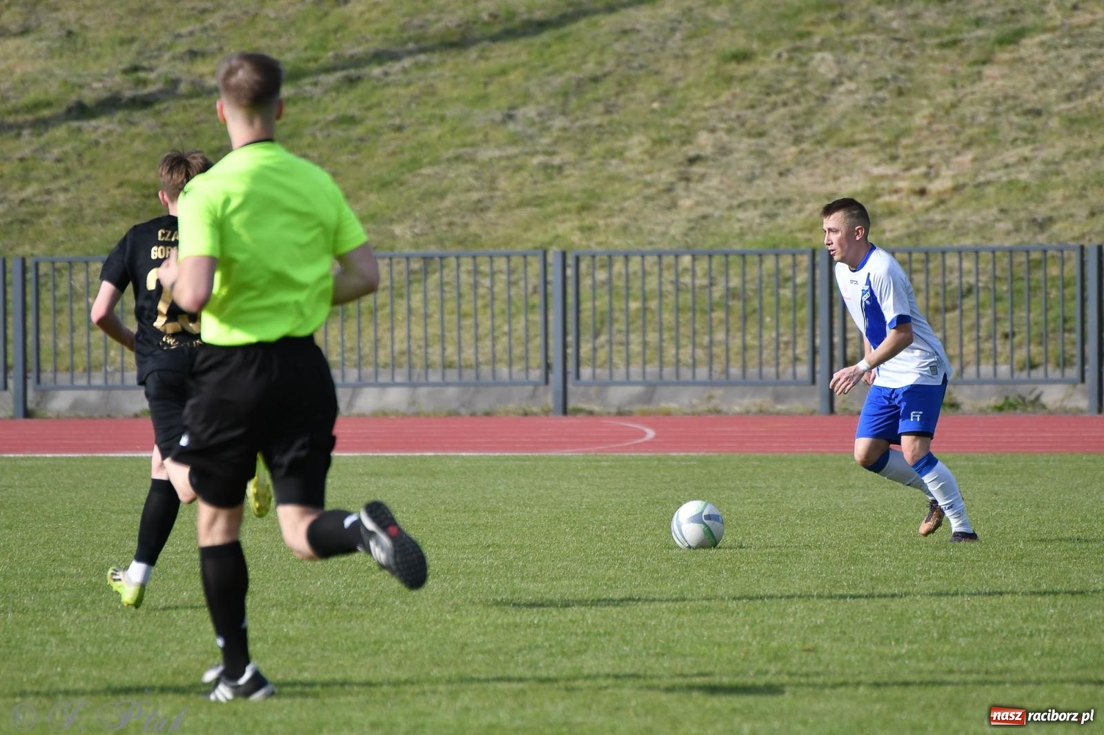 Zdjęcie w galerii na portalu naszraciborz.pl: Unia Racibórz z kolejnym zwycięstwem [FOTO] wiadomości z regionu