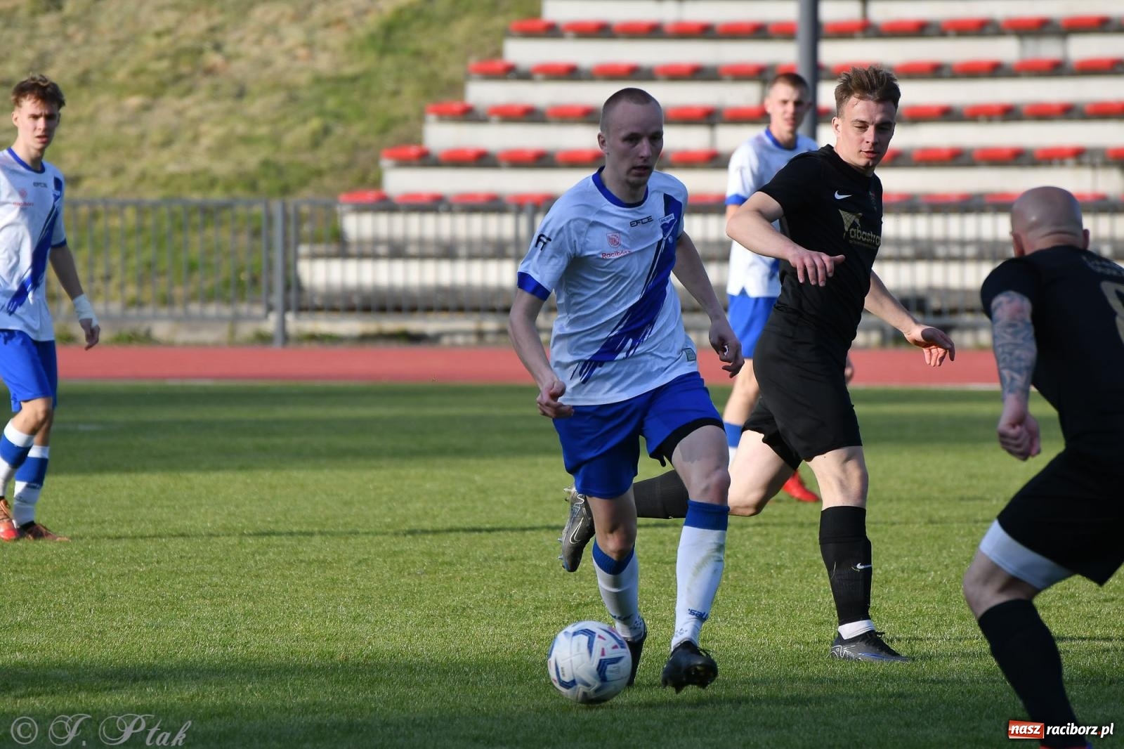 Zdjęcie w galerii na portalu naszraciborz.pl: Unia Racibórz z kolejnym zwycięstwem [FOTO] wiadomości z regionu