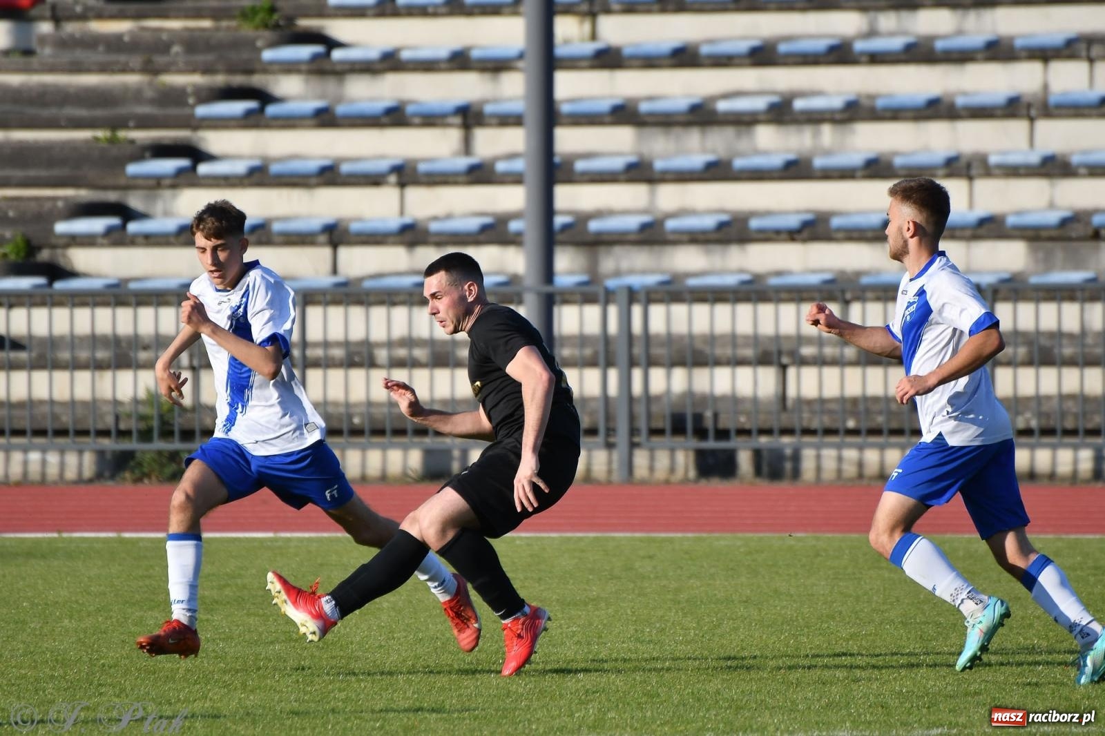 Zdjęcie w galerii na portalu naszraciborz.pl: Unia Racibórz z kolejnym zwycięstwem [FOTO] wiadomości z regionu