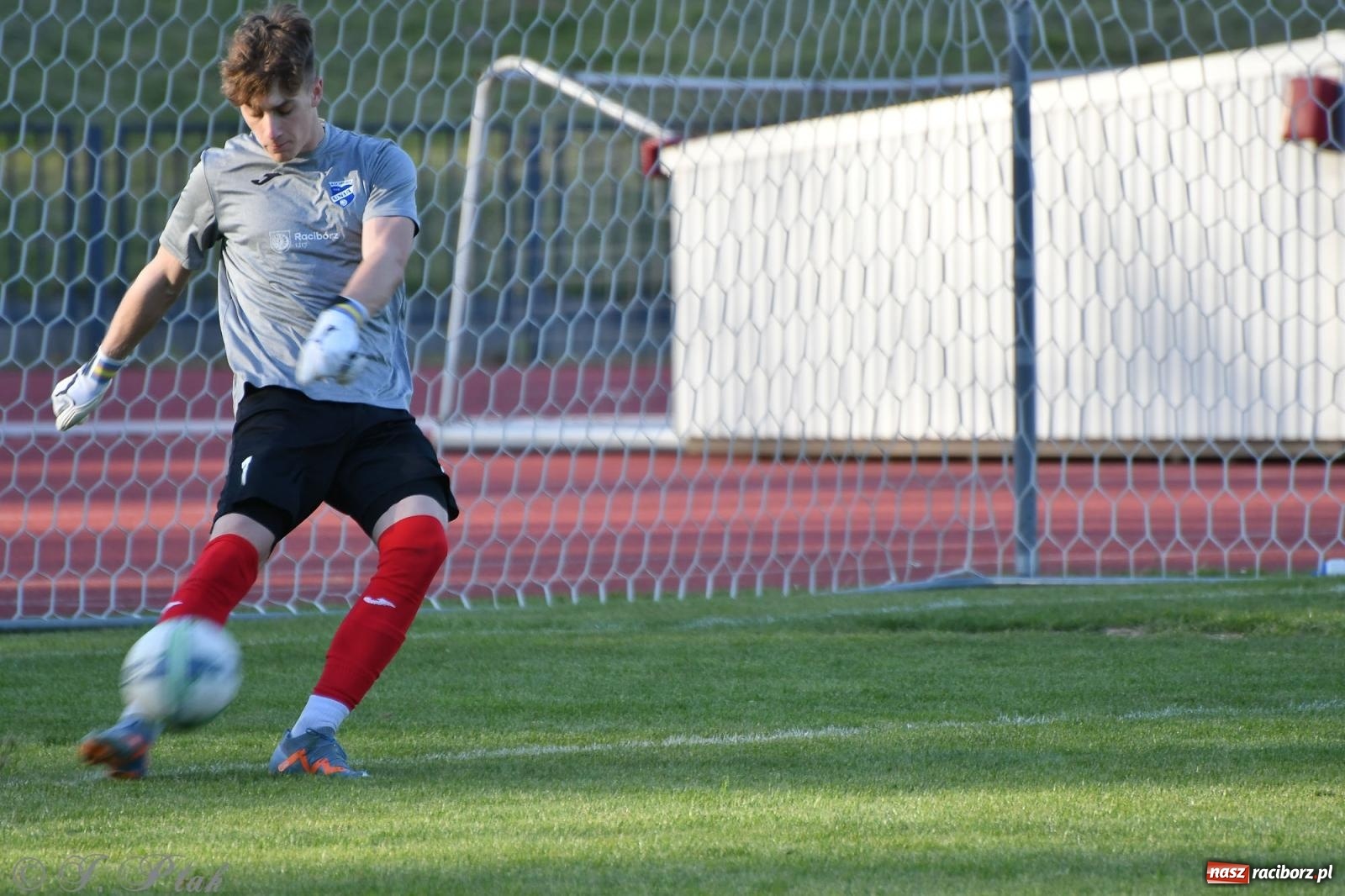 Zdjęcie w galerii na portalu naszraciborz.pl: Unia Racibórz z kolejnym zwycięstwem [FOTO] wiadomości z regionu