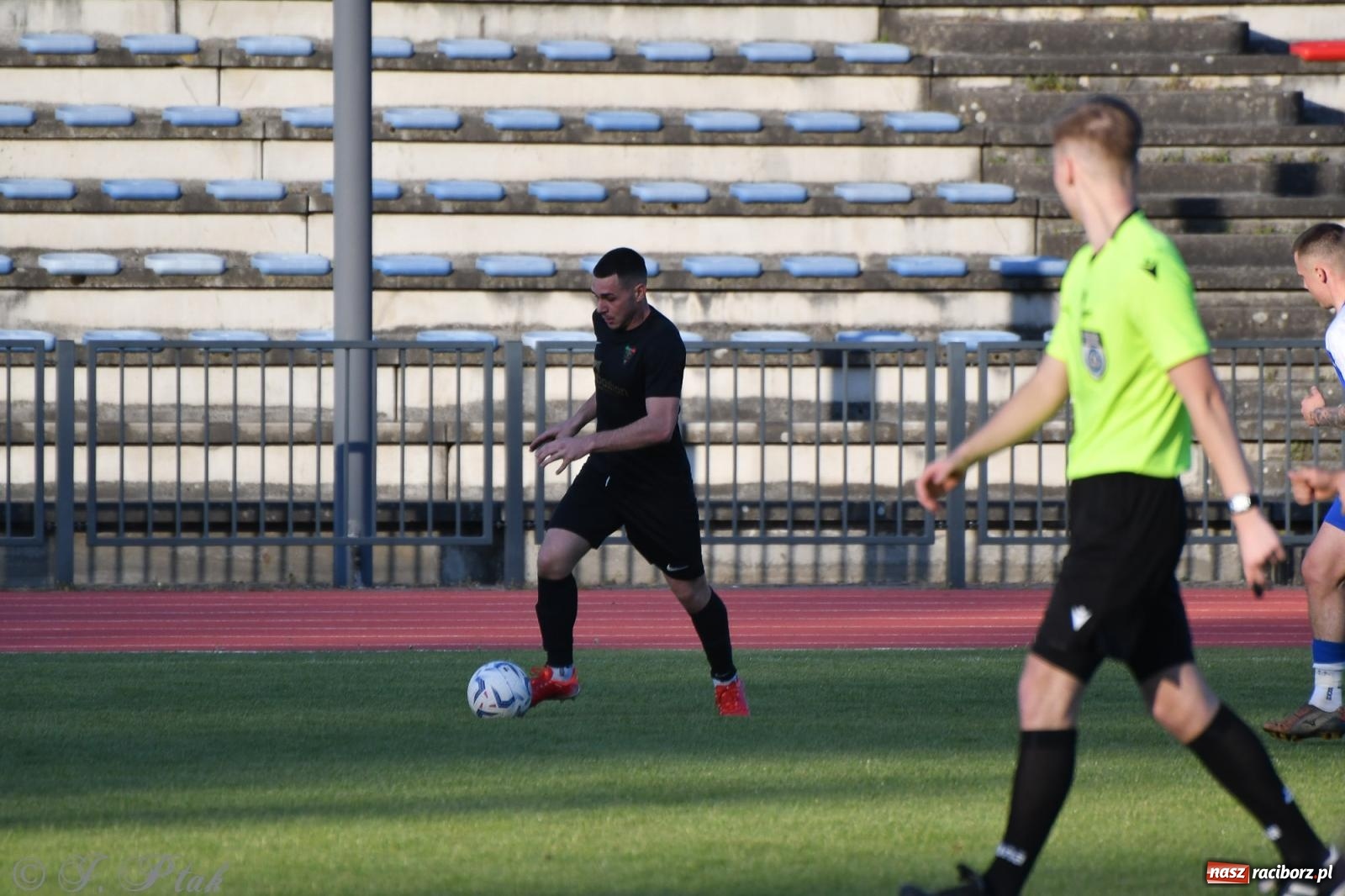 Zdjęcie w galerii na portalu naszraciborz.pl: Unia Racibórz z kolejnym zwycięstwem [FOTO] wiadomości z regionu