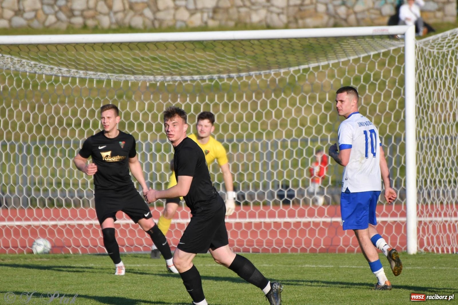 Zdjęcie w galerii na portalu naszraciborz.pl: Unia Racibórz z kolejnym zwycięstwem [FOTO] wiadomości z regionu