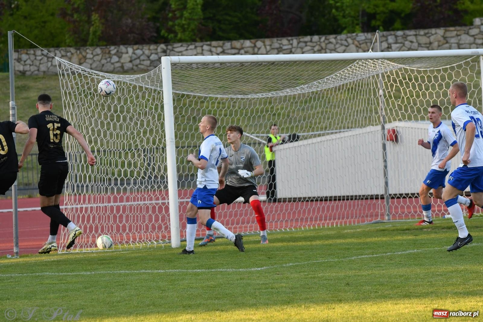 Zdjęcie w galerii na portalu naszraciborz.pl: Unia Racibórz z kolejnym zwycięstwem [FOTO] wiadomości z regionu