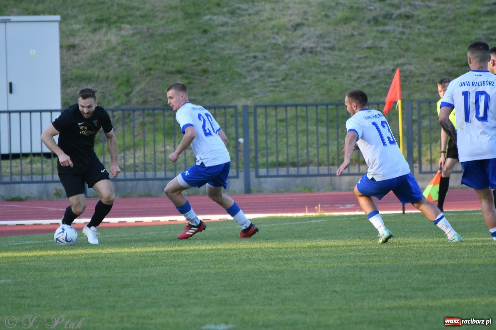 Zdjęcie w galerii na portalu naszraciborz.pl: Unia Racibórz z kolejnym zwycięstwem [FOTO] wiadomości z regionu
