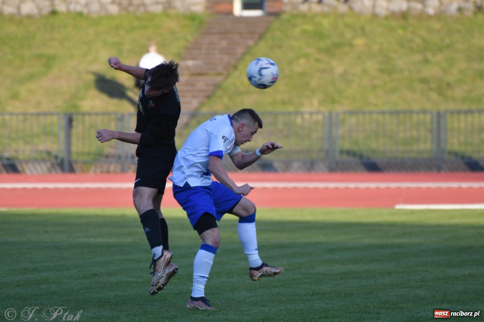 Zdjęcie w galerii na portalu naszraciborz.pl: Unia Racibórz z kolejnym zwycięstwem [FOTO] wiadomości z regionu