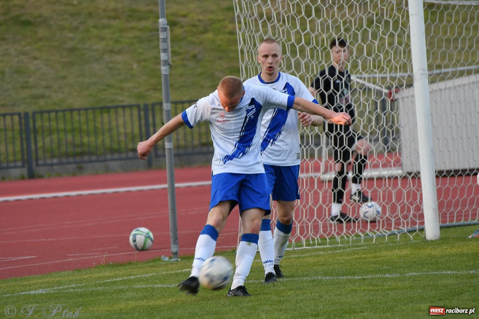 Zdjęcie w galerii na portalu naszraciborz.pl: Unia Racibórz z kolejnym zwycięstwem [FOTO] wiadomości z regionu