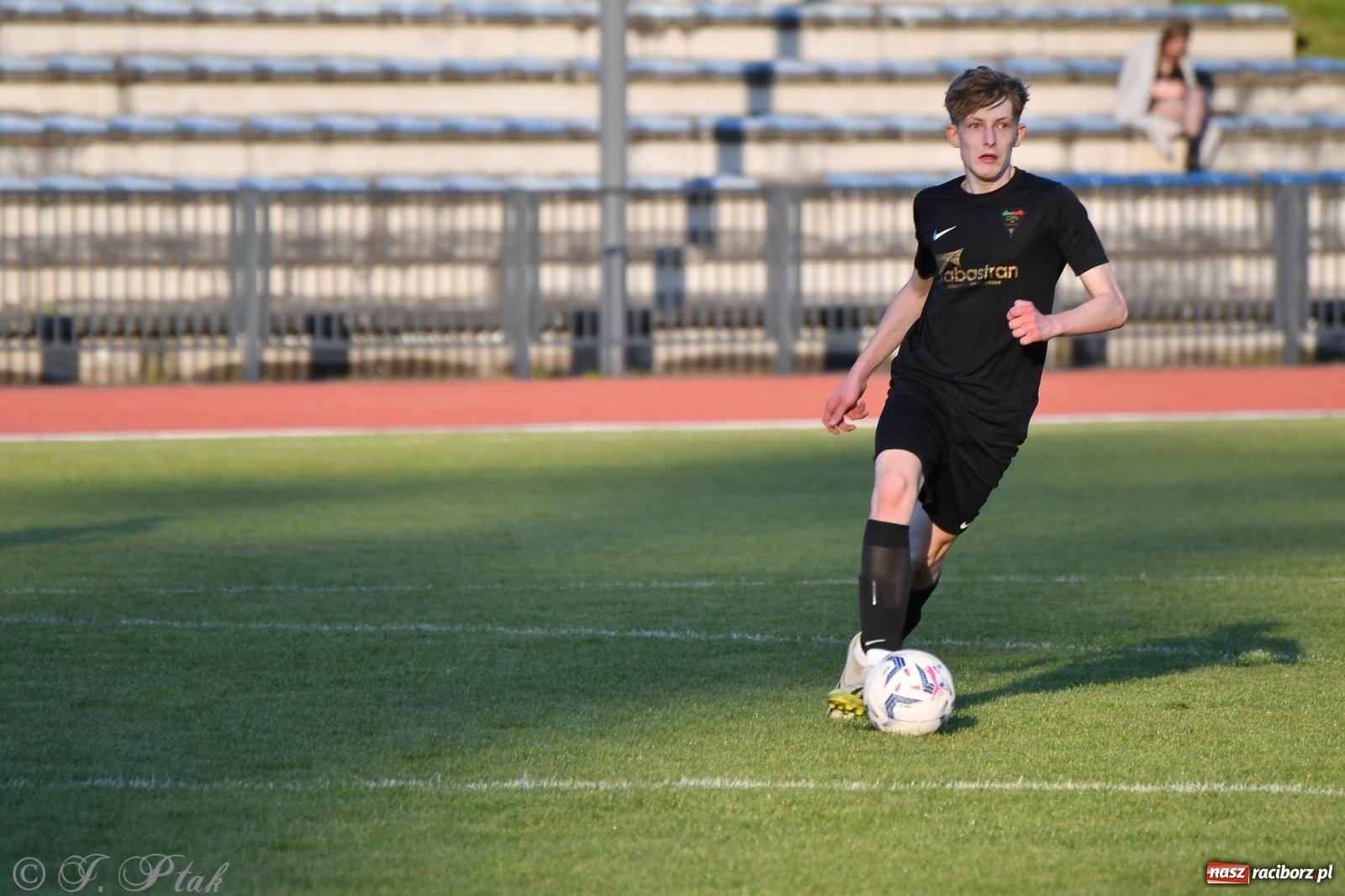 Zdjęcie w galerii na portalu naszraciborz.pl: Unia Racibórz z kolejnym zwycięstwem [FOTO] wiadomości z regionu