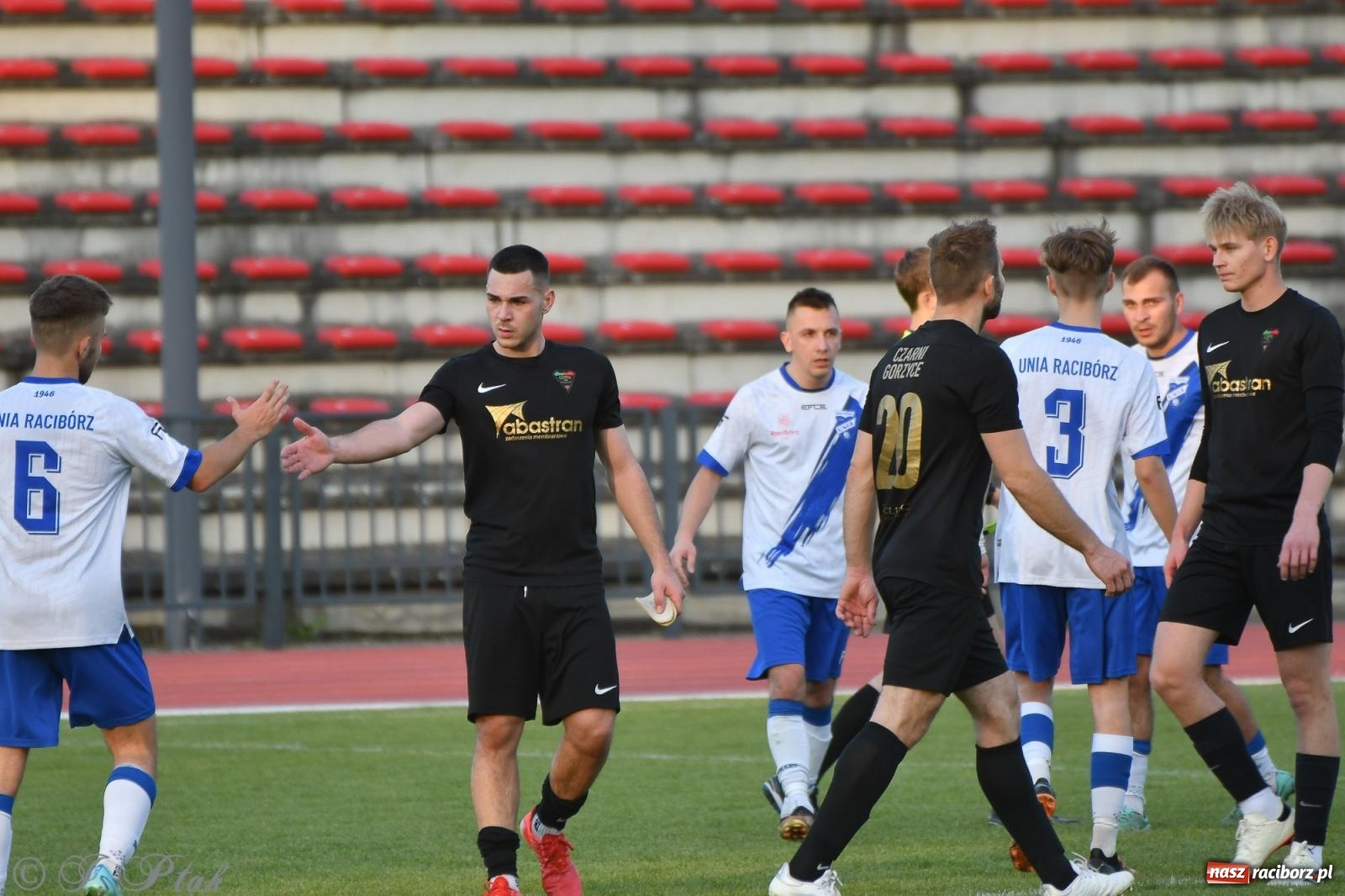 Zdjęcie w galerii na portalu naszraciborz.pl: Unia Racibórz z kolejnym zwycięstwem [FOTO] wiadomości z regionu