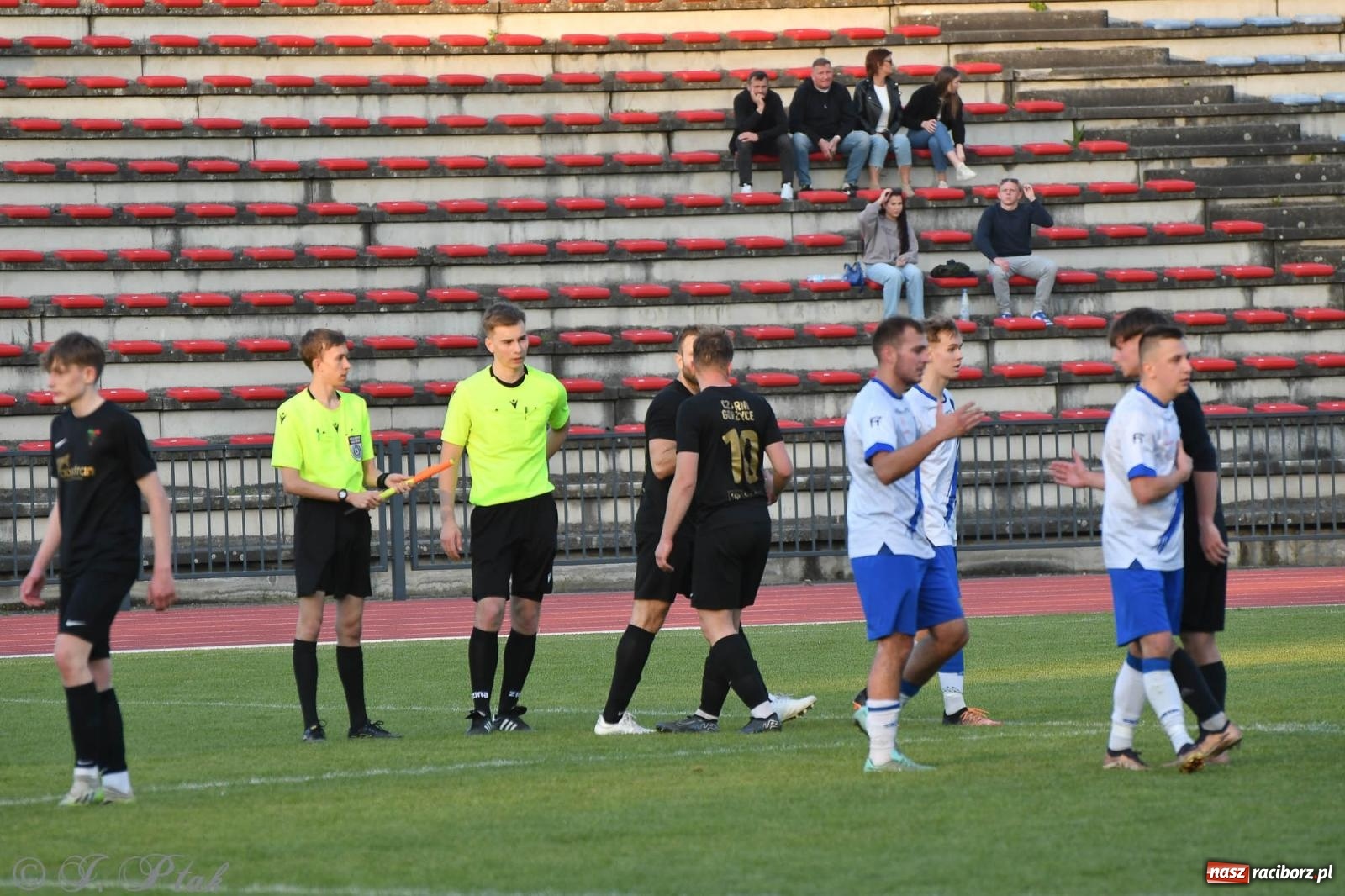 Zdjęcie w galerii na portalu naszraciborz.pl: Unia Racibórz z kolejnym zwycięstwem [FOTO] wiadomości z regionu