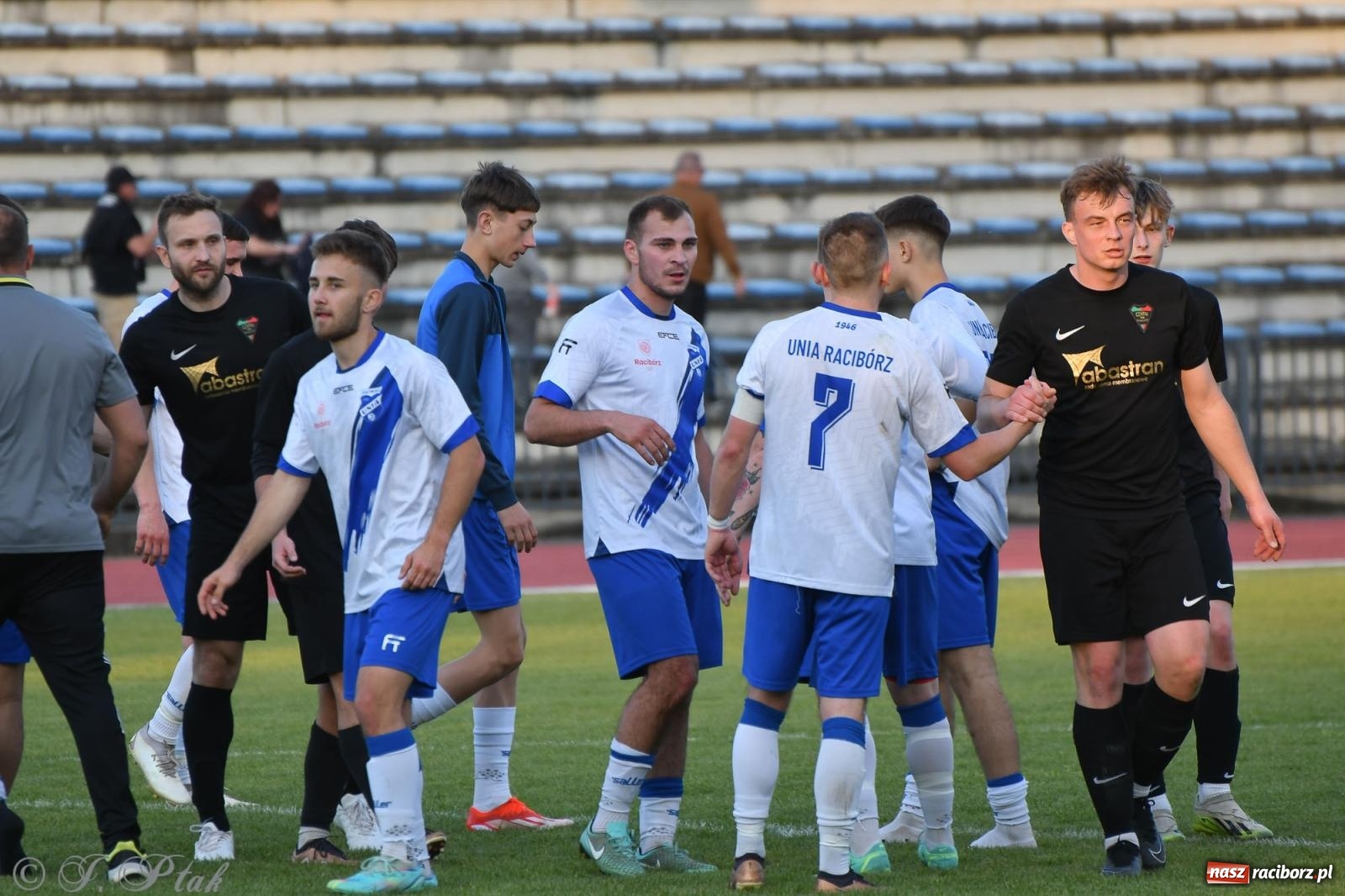 Zdjęcie w galerii na portalu naszraciborz.pl: Unia Racibórz z kolejnym zwycięstwem [FOTO] wiadomości z regionu
