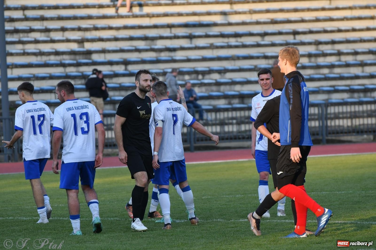 Zdjęcie w galerii na portalu naszraciborz.pl: Unia Racibórz z kolejnym zwycięstwem [FOTO] wiadomości z regionu