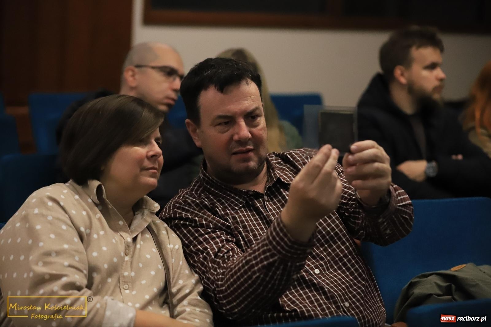 Zdjęcie w galerii na portalu naszraciborz.pl: Raciborzanie lubią zwiedzać zamek nocą [FOTO] wiadomości z regionu