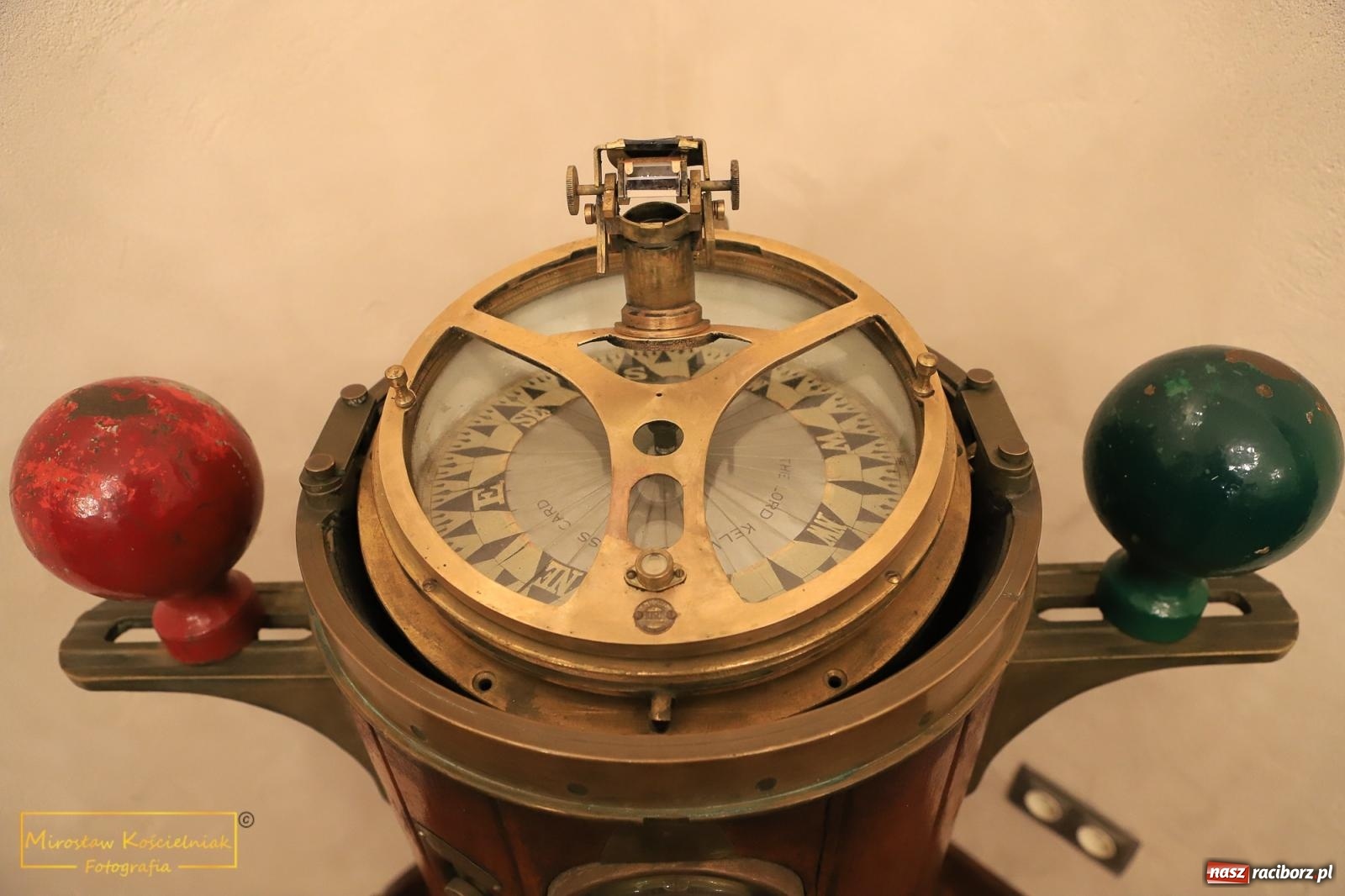 Zdjęcie w galerii na portalu naszraciborz.pl: Raciborzanie lubią zwiedzać zamek nocą [FOTO] wiadomości z regionu