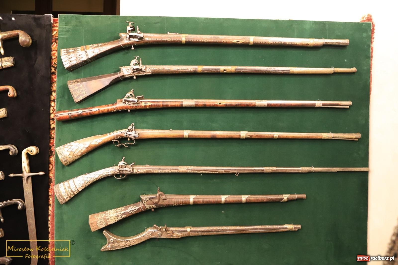 Zdjęcie w galerii na portalu naszraciborz.pl: Raciborzanie lubią zwiedzać zamek nocą [FOTO] wiadomości z regionu