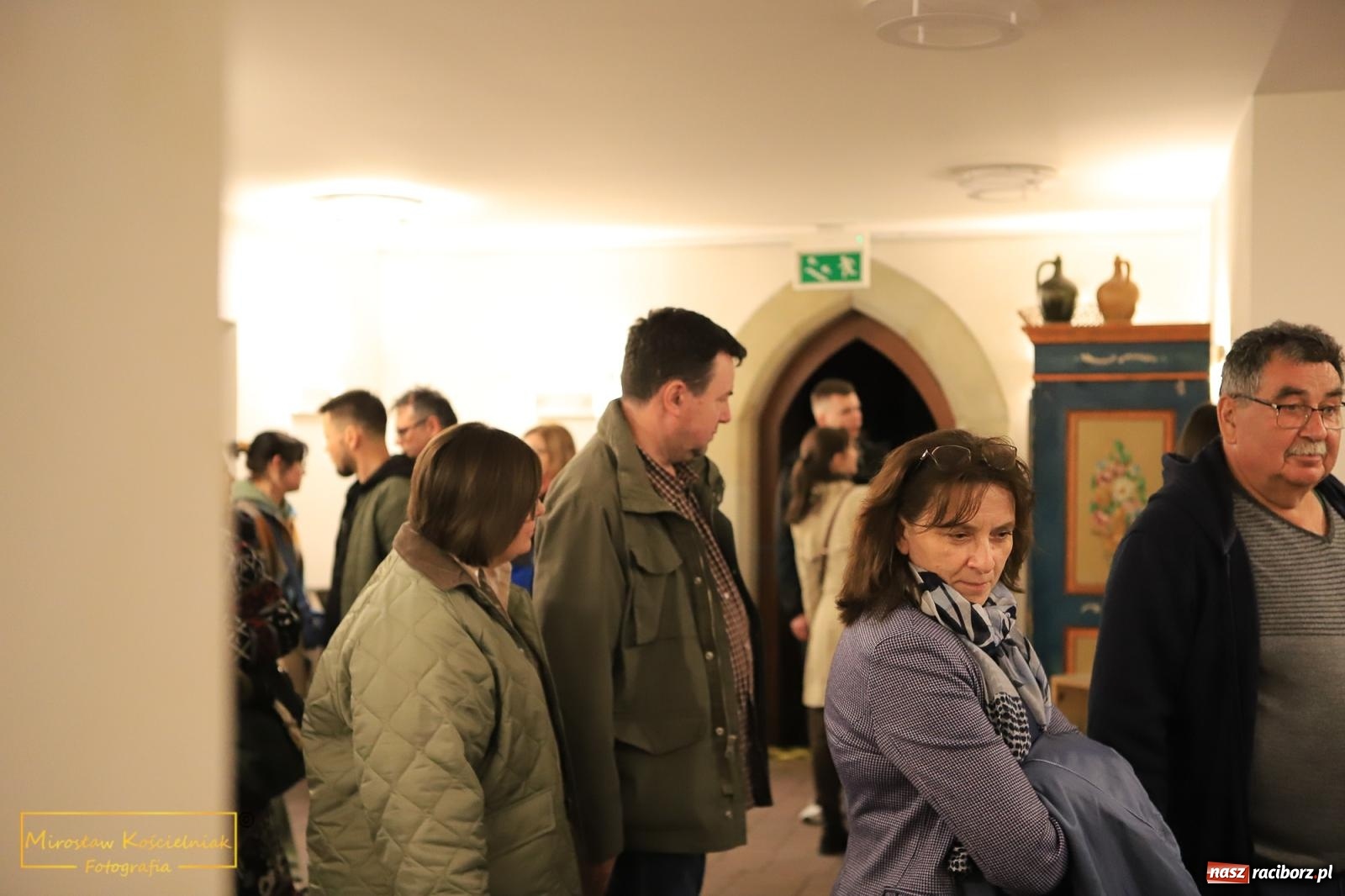 Zdjęcie w galerii na portalu naszraciborz.pl: Raciborzanie lubią zwiedzać zamek nocą [FOTO] wiadomości z regionu