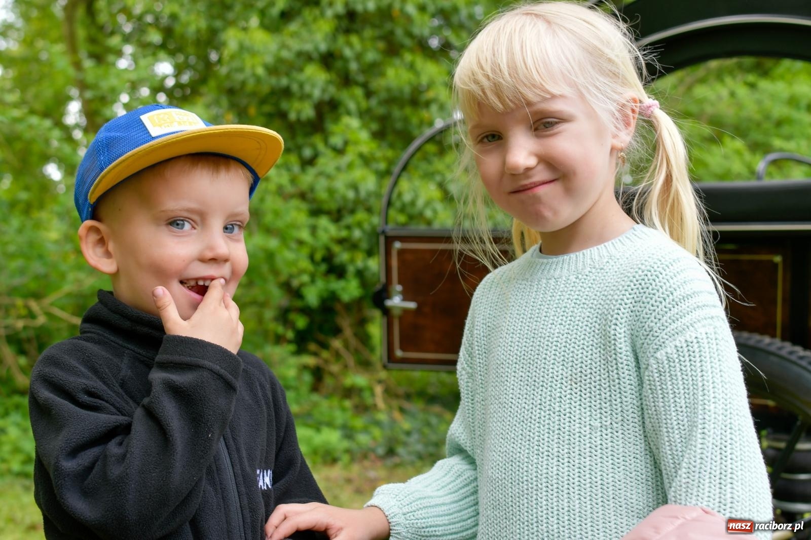 Zdjęcie w galerii na portalu naszraciborz.pl: Procesja konna w Łubowicach. Dopisała pogoda i jeźdźcy [FOTO i WIDEO] wiadomości z regionu